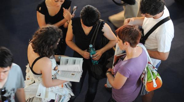 rata somajului in romania a scazut cu 0 4 in 2012