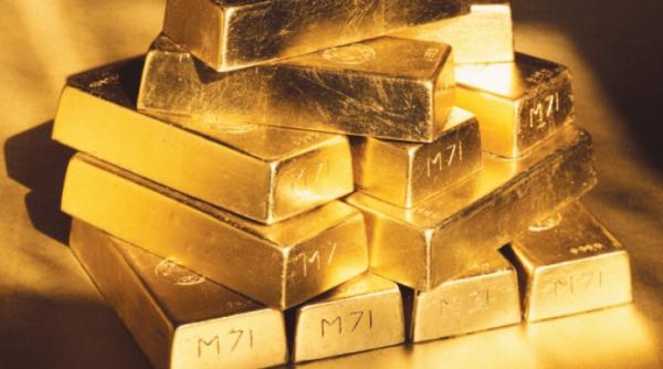 pretul aurului la cel mai scazut pret din ultimii doi ani metalul pretios a ajuns la 146 de lei pe gram