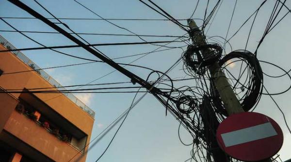 proprietatea privata la dispozitia infrastructurii de comunicatii