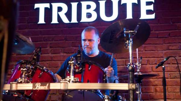 astazi e ziua ta bogdan naumovici