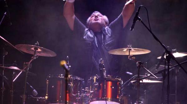 tandarica va canta cu mani farfarello