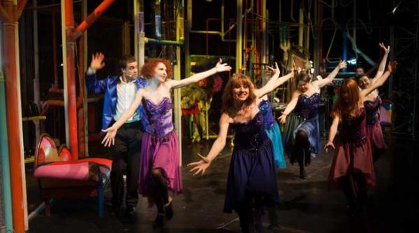 mihai maniutiu cu un musical la iasi