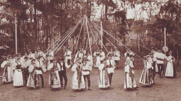 armindenii in bucurestii de odinioara inainte de gratarul de ziua muncii romanii se veseleau de ziua betivilor