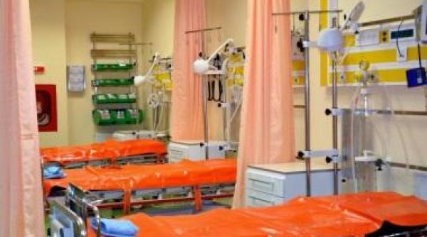 un copil de doi ani i jumatate se afla in stare grava la spital medicii i au luat liber de 1 mai