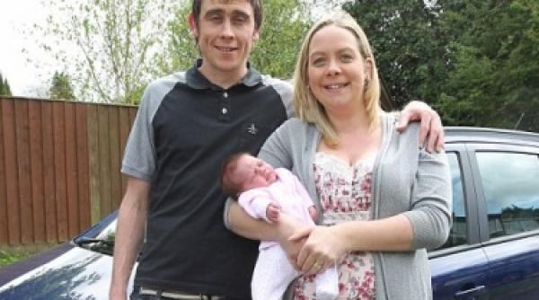 o britanica si a numit copilul dupa masina in care a nascut