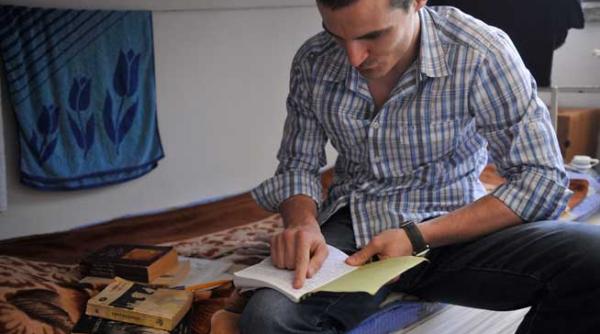 exclusiv premiu interna ional pentru campionul hackerilor aflat in pu carie