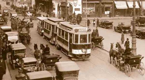acum 100 de ani foc in tramvai