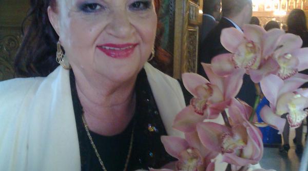 spectacol de nunta la palat