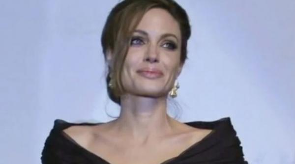 angelina jolie masectomie exemplu ucraina