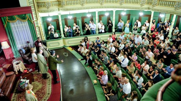 festivalul de teatru de la caracal un tur de forta cultura e colac de salvare cand tara e in criza