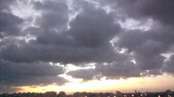 revin ploile si temperaturile mai scad prognoza meteo pe trei zile