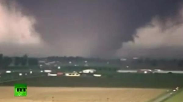 tornada devastatoare in statele unite 91 de oameni au murit iar bilantul continua sa creasca video