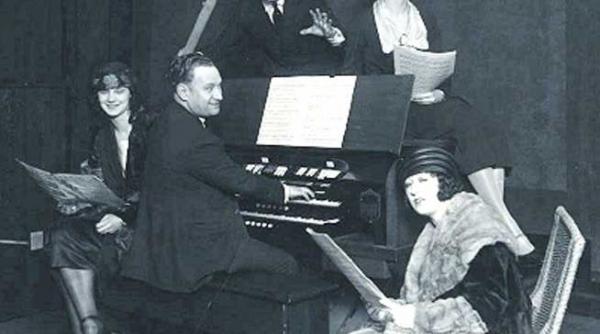 acum 100 de ani reprezentatie de binefacere