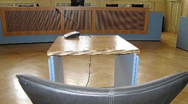 un roman a lipsit de la procesul sau in germania judecatorul mai asteptam 20 de minute avocatul i am trimis email