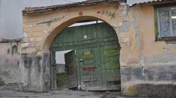 povestea postasului sas care le aducea consatenilor scrisorile de emigrare