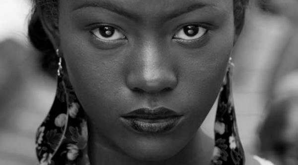 lumea este plina de frumusete dar numai pentru cei care au ochi sa o vada