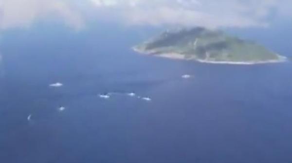 incursiune a trei nave chineze in apropierea insulelor senkaku pe care si le disputa cu japonia