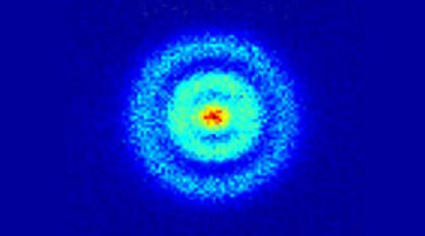 reusita extraordinara a fost fotografiat in premiera interiorul unui atom