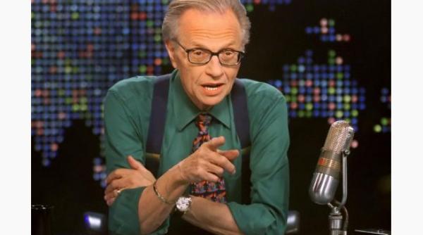 larry king revine va fi gazda a doua show uri ale postului russia today