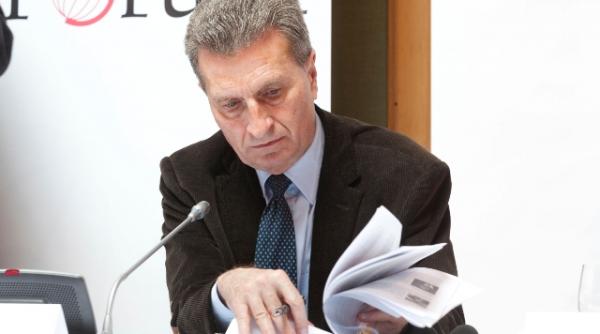 cancelaria lui merkel se delimiteaza de afirmatiile comisarului oettinger