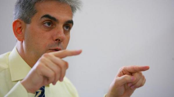 nicolaescu mentalitatea personalului se afla pe locul trei in topul problemelor din sistemul de sanatate romanesc