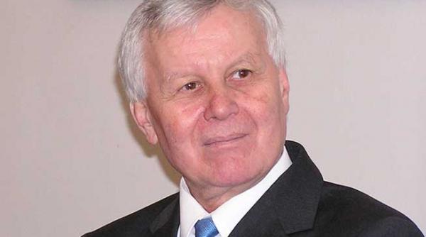 anacronic este doar dispretul fata de adevar la implinirea a 80 de ani academicianul eugen simion se confeseaza jurnalului national