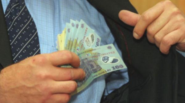 guvernul reduce numarul membrilor din conducerea asf platile compensatorii vor fi impozitate cu 85