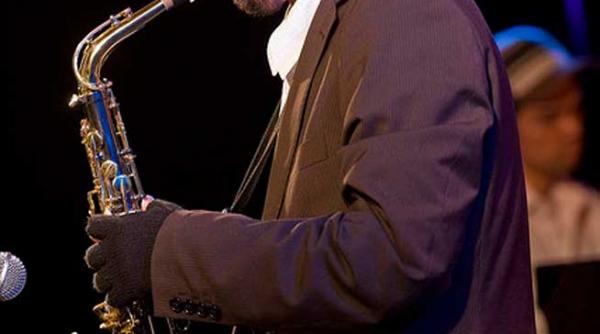 free jazz la teatrul mignon muzica pentru trei radiouri