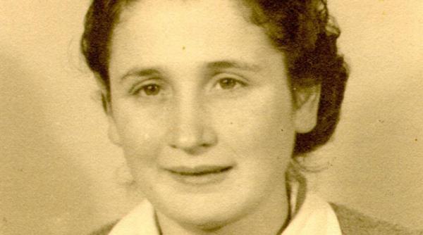 castigatoarea premiului nobel pentru literatura a carei mama este romanca