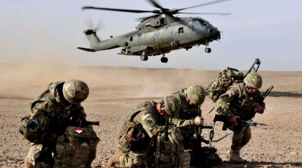 afganistan trei soldati ai nato ucisi de un barbat in uniforma armatei afgane