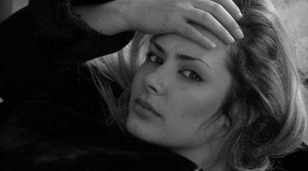 astept oportunitatea sa joc intr un film romanesc