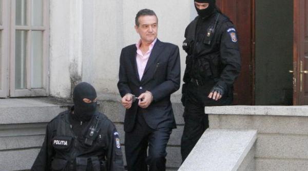 becali transferat la jilava finantatorul stelei nu vrea sa se faca publice informatii legate de starea de detentie