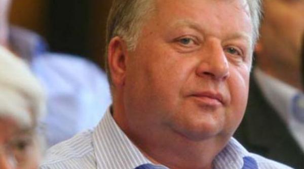 primaria capitalei trebuie sa i plateasca lui costel casuneanu 13 milioane de lei vezi de ce