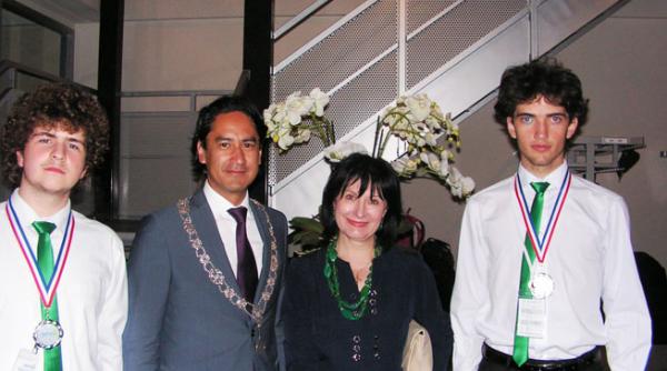 tineri romani medaliati la olimpiada de proiecte de cercetare