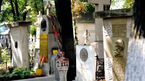 slujba eminescu cimitirul bellu