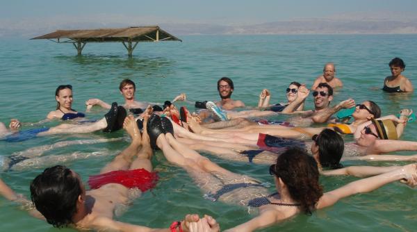 esente tari proprietatile vindecatoare ale marii moarte