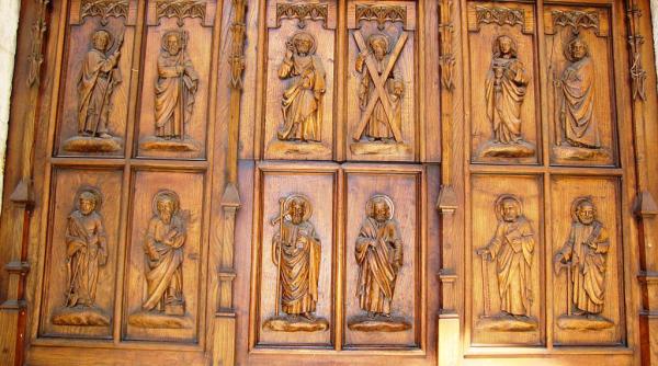 muntele credintei cei 12 apostoli scurta biografie