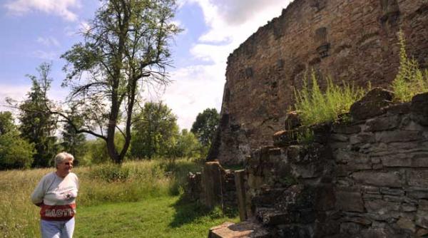 ioana maria vlas nu vreau sa uit ca am facut puscarie