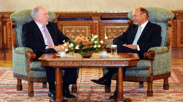 probele adn intra si ele in parohia serviciilor secrete ambasada sua de la bucuresti strangea inca din 2009 informatii biometrice