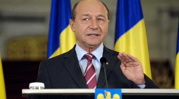 traian basescu face apel la senat sa inceteze de indata demersurile de politizare a icr