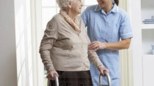 badanta in italia viata grea a ingrijitoarelor romance din peninsula