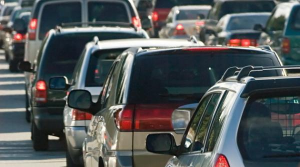 circulatie bara la bara pe dn1 pe sensul de urcare spre statiunile de pe valea prahovei