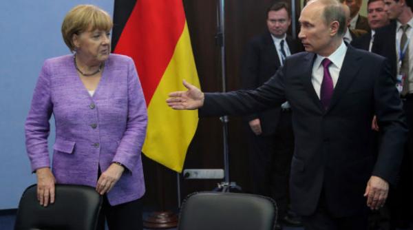 tensiuni intre merkel si putin privind obiecte de arta sustrase de sovietici din germania nazista