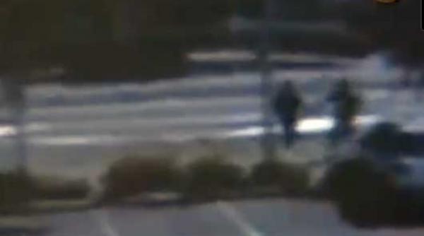 video cea mai imbecila pereche de evadati din lume prinsi in cateva secunde