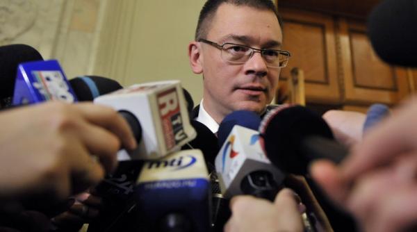 m r ungureanu asumarea raspunderii guvernului pe regionalizare echivaleaza cu o lovitura de stat