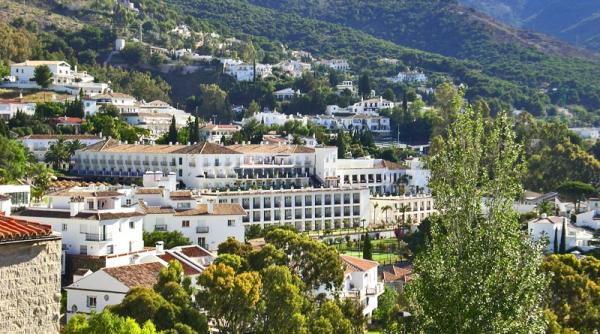 o familie britanica macelarita intr o statiune spaniola