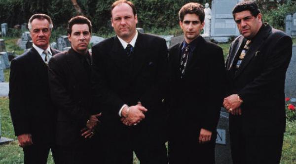 tony soprano a primit ultimul omagiu din partea familiei prietenilor si fanilor