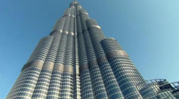 vizitati cea mai inalta cladire din lume burj khalifa explorata cu google street view video