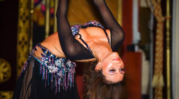 nopti turcesti in kusadasi