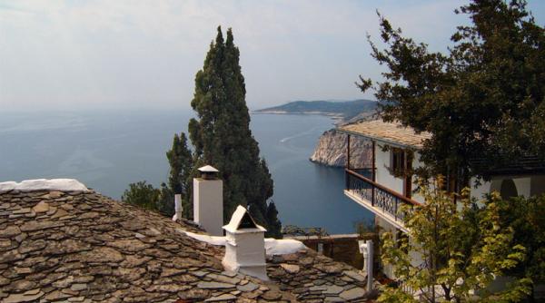 muntele credintei doua manastiri thasiote